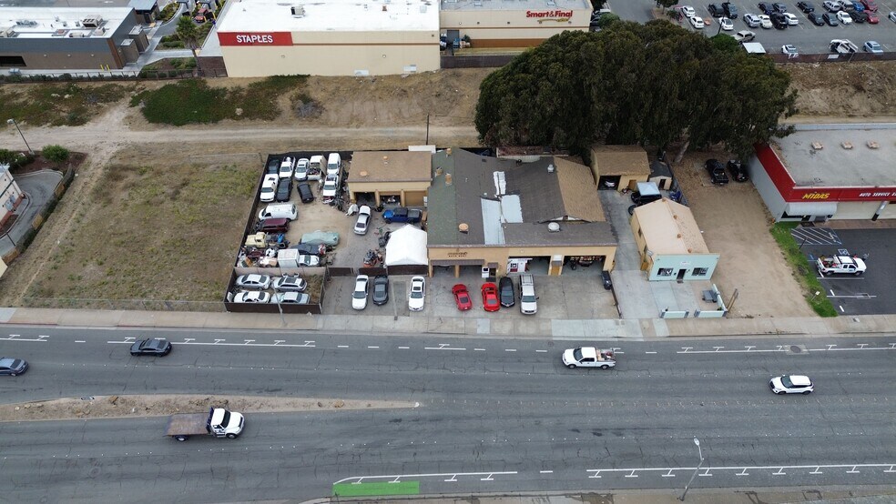 More Photos Of 1523-1533 Del Monte Blvd, Seaside Auto Repair For Sale