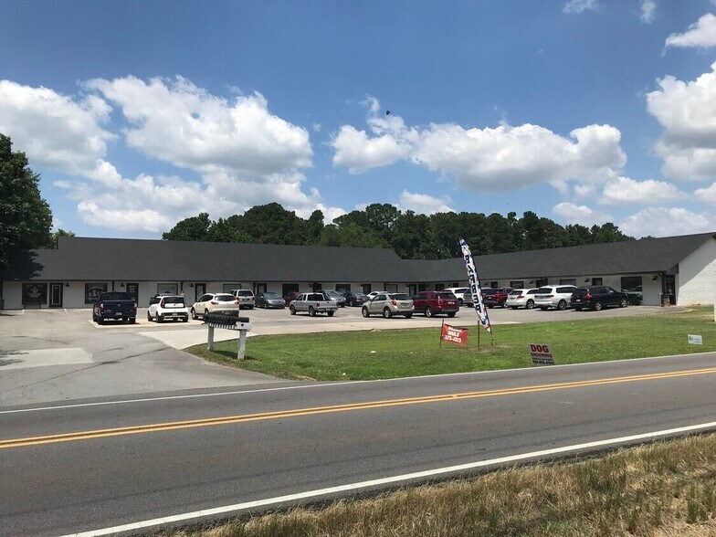 More Photos Of 461 Capshaw Rd NW, Madison Storefront Retail Office For Lease