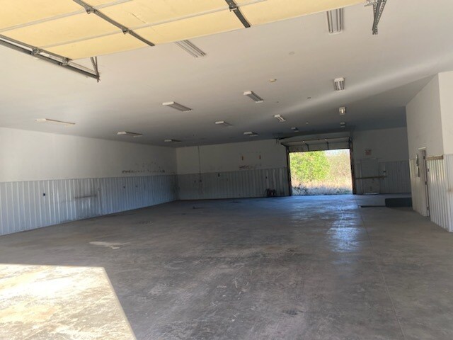 More Photos Of 4760 Roane State Hwy, Rockwood Warehouse For Lease