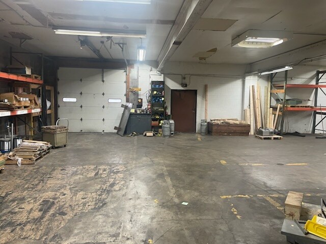 More Photos Of 41W584 US Highway 20, Hampshire Warehouse For Sale