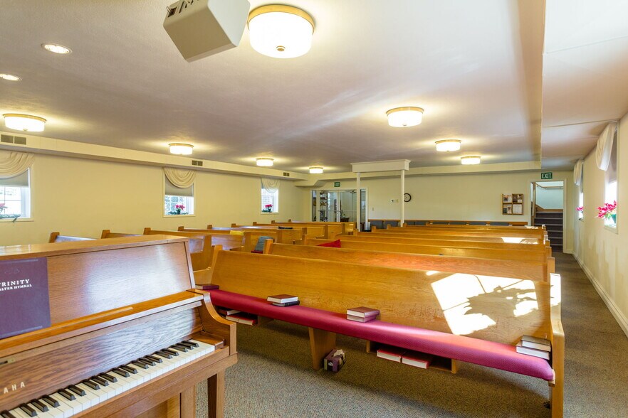 More Photos Of 2408 Hickory St, Staunton Religious Facility For Sale