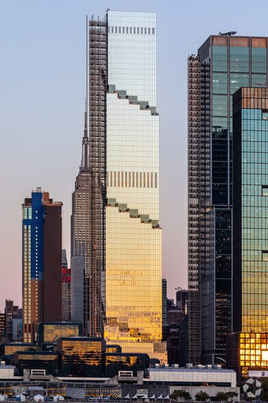 More Photos Of 66 Hudson Blvd, New York Office For Lease