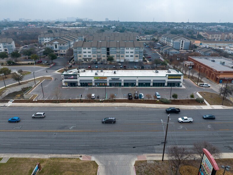 More Photos Of 8622 Huebner Rd, San Antonio Storefront For Lease