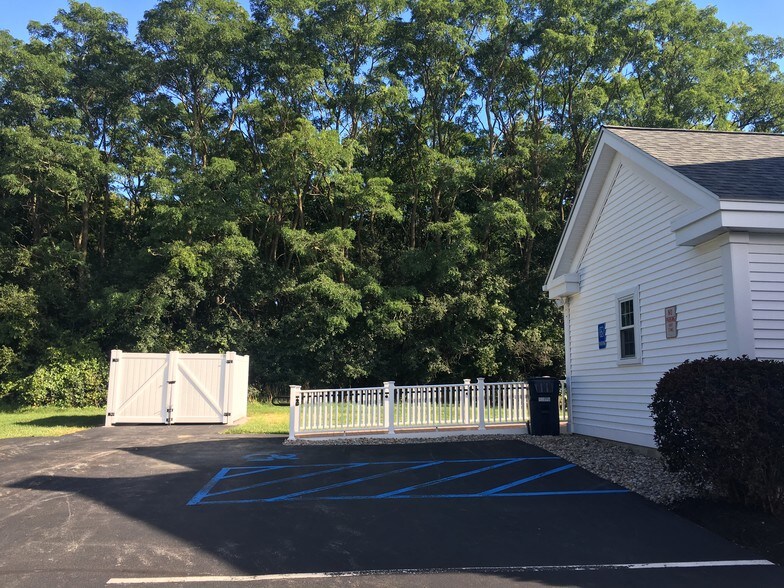 More Photos Of 1585 Rt-146, Rexford Office For Sale