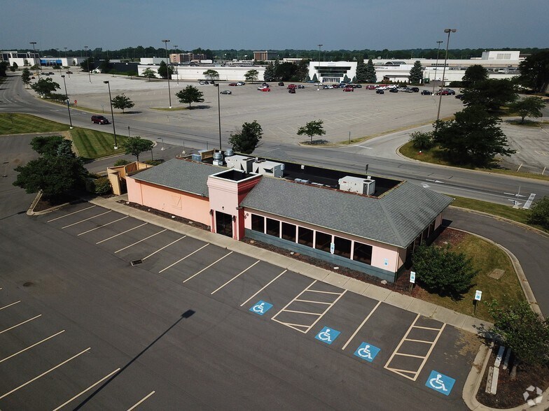 More Photos Of 1733-6935 Midway Mall, Elyria Unknown For Lease
