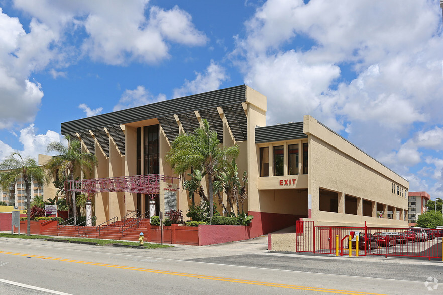 Primary Photo Of 951 NE 167th St, Miami Office For Sale