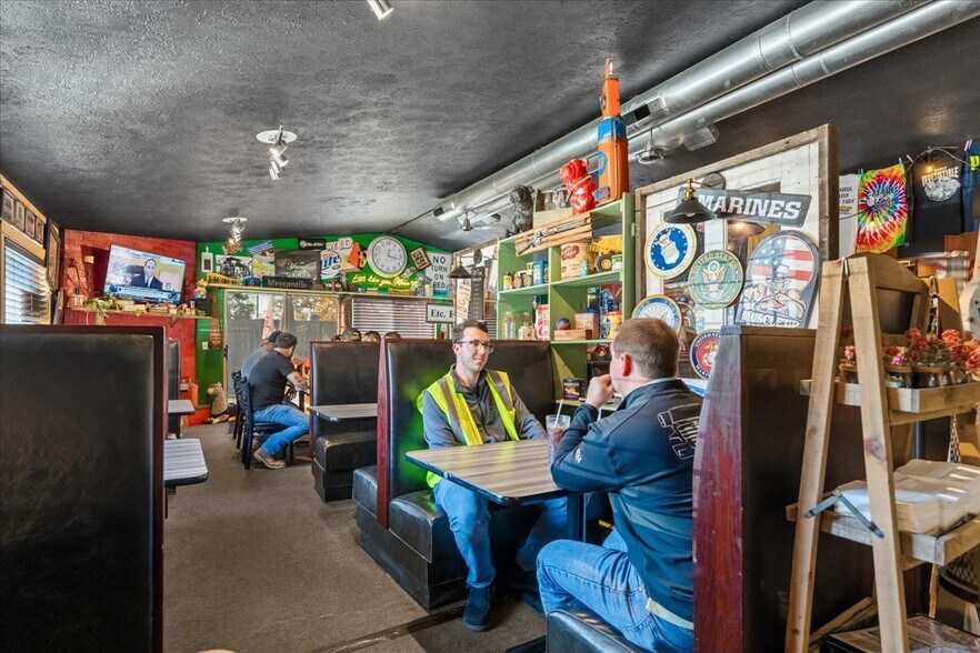 More Photos Of 852 Southern Hwy, Mineral Wells Industrial For Sale