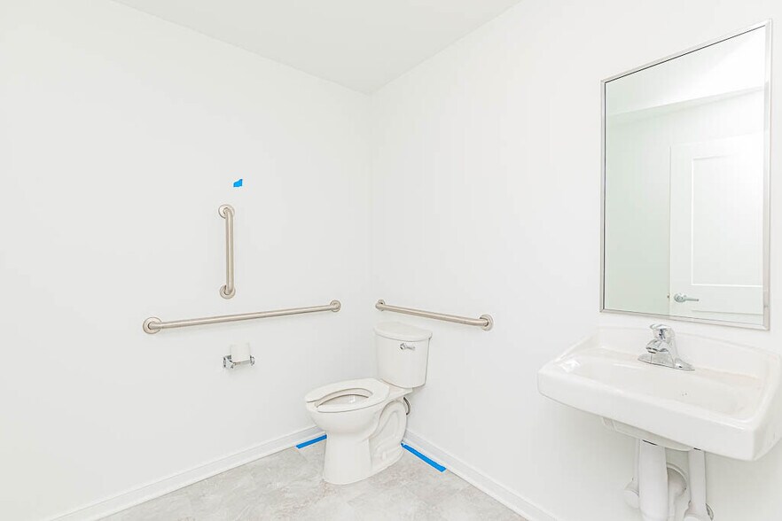 More Photos Of 13185 Hanover Courthouse Rd, Hanover Freestanding For Lease