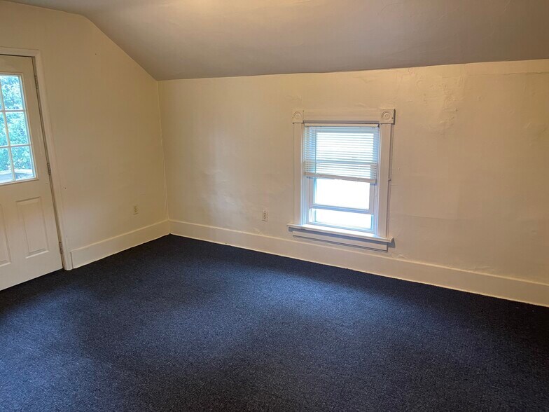 More Photos Of , Oshkosh Multifamily For Sale