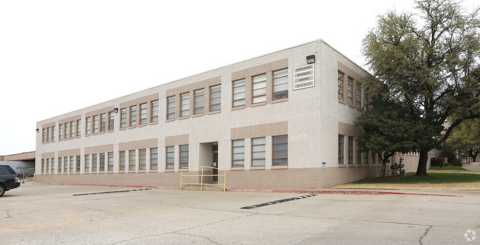 More Photos Of 3813-3817 N Santa Fe Ave, Oklahoma City Light Manufacturing For Lease