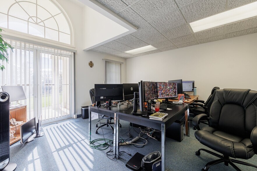 More Photos Of 120 Assembly Dr, Mendon Office For Sale