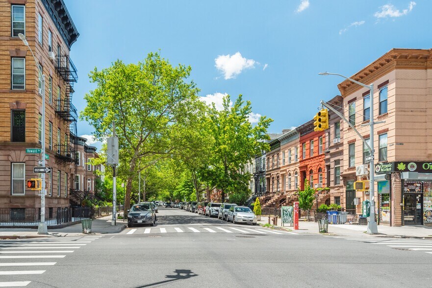 More Photos Of 579 Decatur St, Brooklyn Apartments For Sale