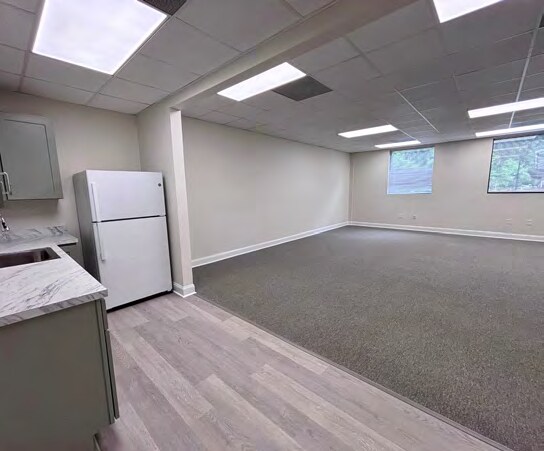 More Photos Of 537 Long Point Rd, Mount Pleasant Office For Lease