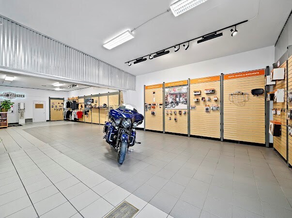 More Photos Of 908 W 3rd St, Big Spring Auto Dealership For Sale