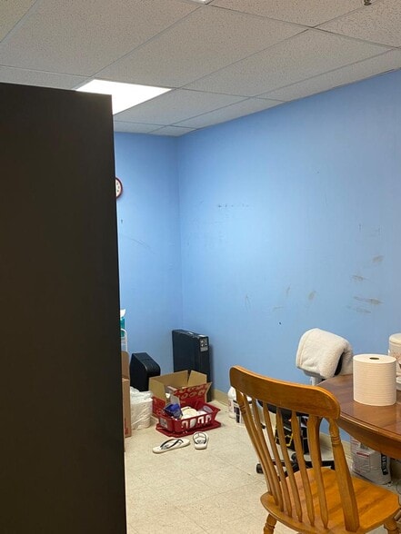 More Photos Of 3027 Atlantic Ave, Atlantic City Storefront For Lease