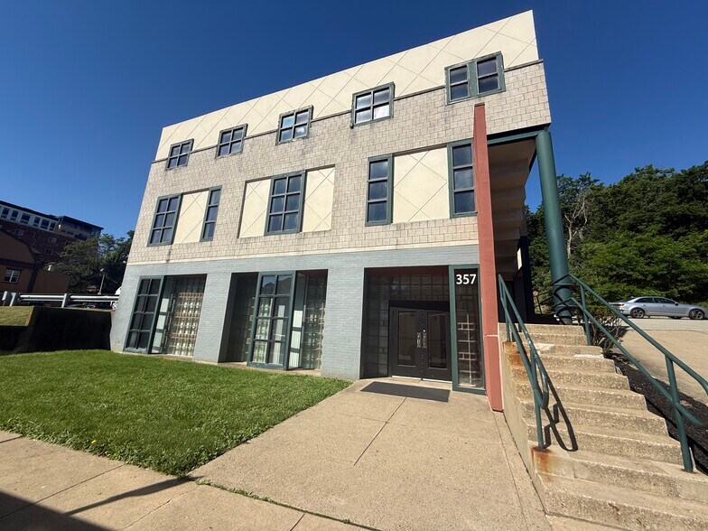 More Photos Of 357 N Craig St, Pittsburgh Office For Lease