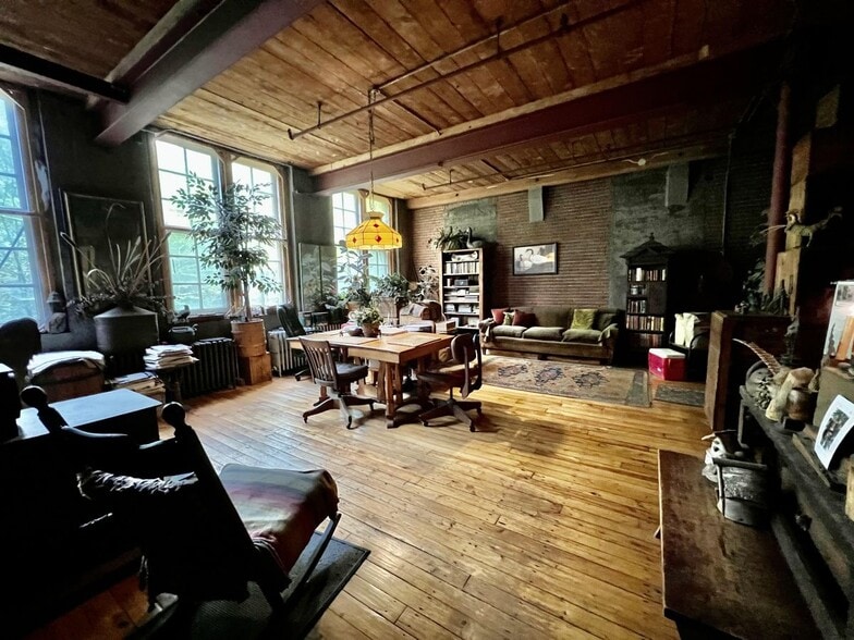 Primary Photo Of 117 Vaughn Rd, Dover-Foxcroft Specialty For Sale