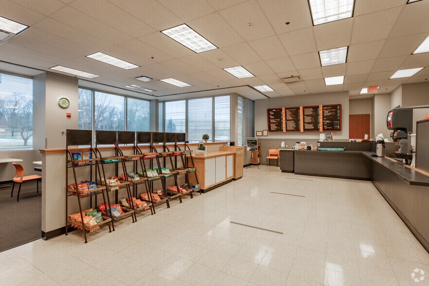 More Photos Of 10801 Mastin St, Overland Park Office For Lease