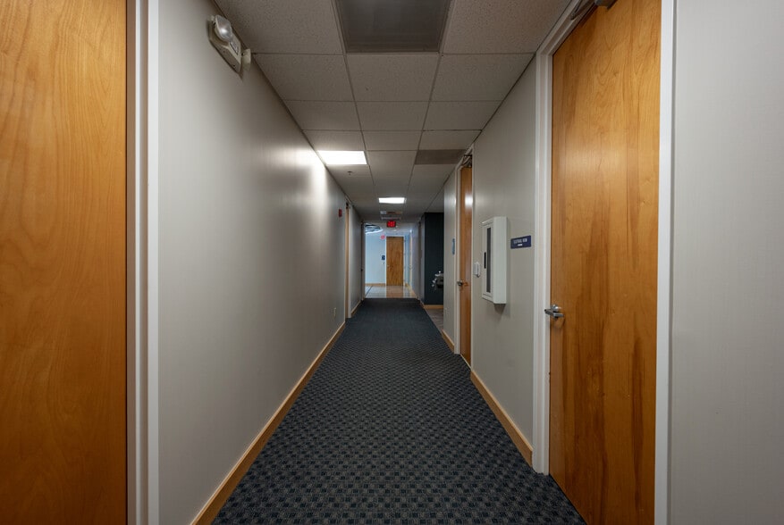 More Photos Of 141 Providence Rd, Chapel Hill Office Residential For Sale