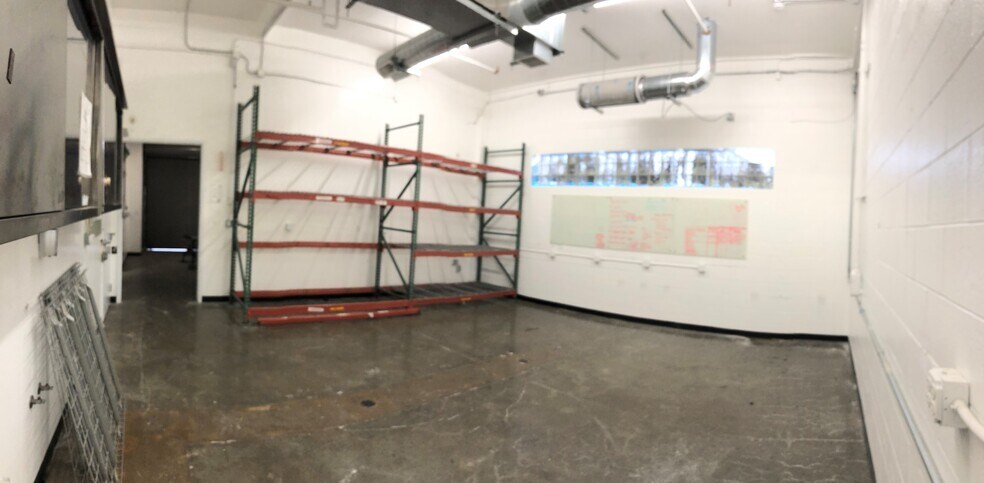 More Photos Of 556 W Grand Ave, Oakland Land For Sale
