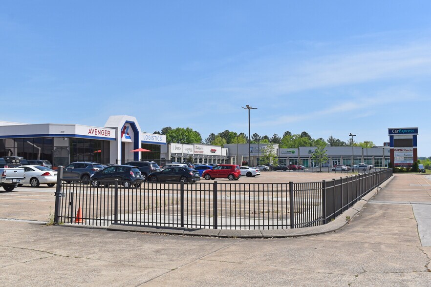 More Photos Of 2226 Encompass Dr, Chattanooga Office For Lease