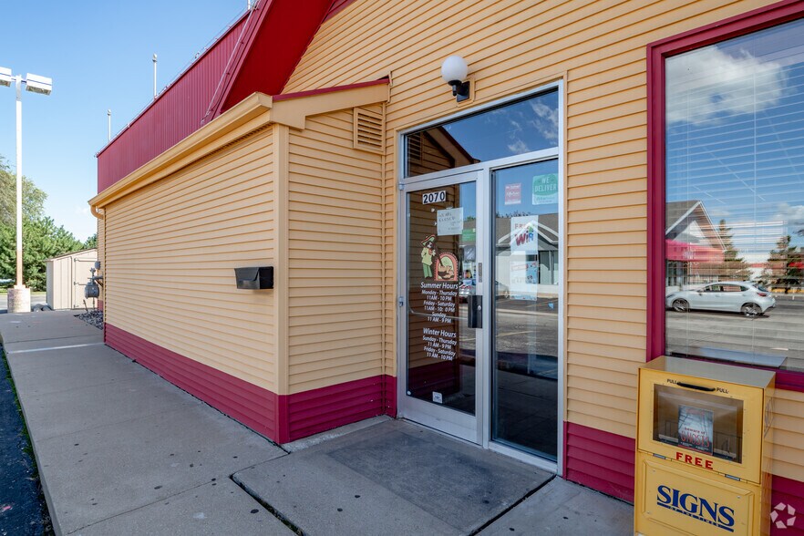 More Photos Of 2070 S Koeller St, Oshkosh Restaurant For Sale