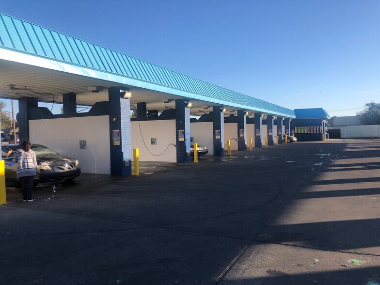 More Photos Of 1711 N Meridian Ave, Oklahoma City Carwash For Sale