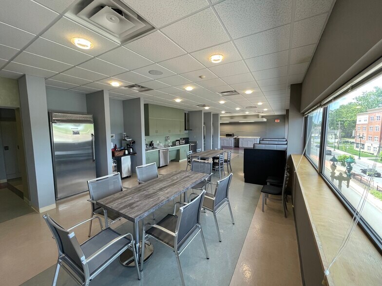 More Photos Of , Schenectady Office For Sale