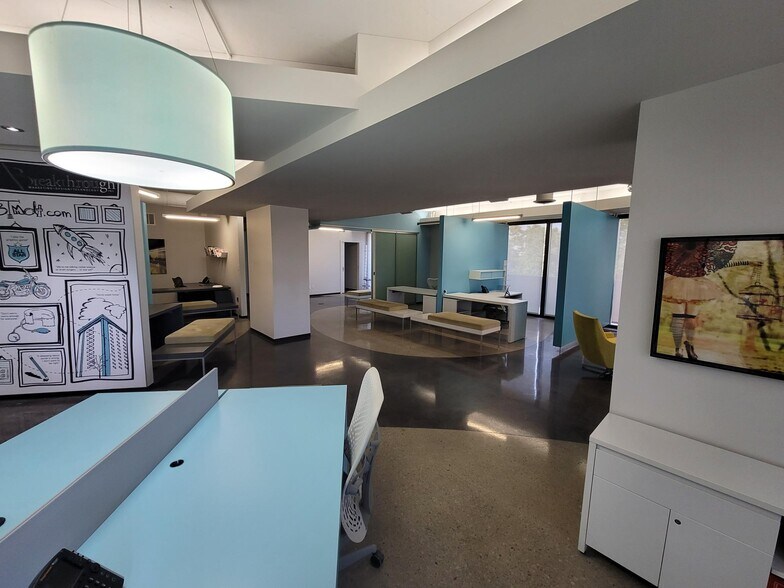 More Photos Of 700 E 8th St, Kansas City Apartments For Lease