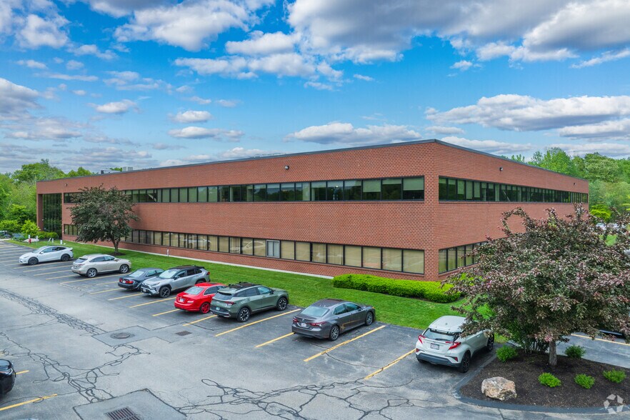 More Photos Of 95 Billerica Ave, Billerica Light Manufacturing For Lease