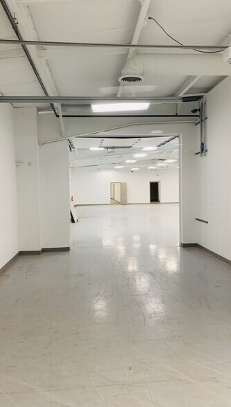 More Photos Of 3541 Stop Eight Rd, Dayton Light Manufacturing For Sale