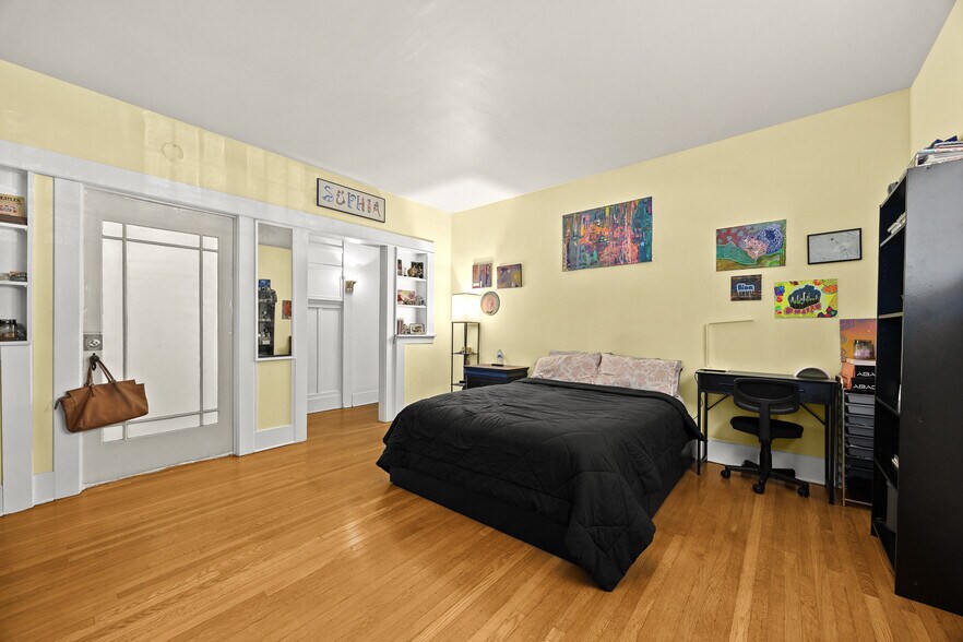 More Photos Of 1156 Steuben St, Pasadena Apartments For Sale