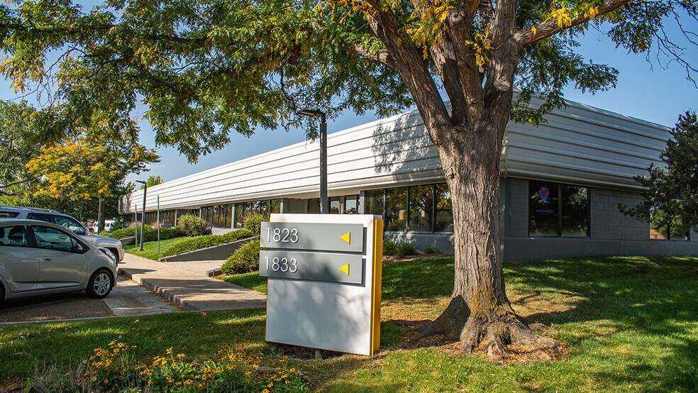 More Photos Of 1833 Sunset Pl, Longmont Office For Lease