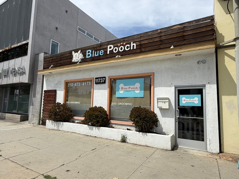 More Photos Of 11737 W Pico Blvd, Los Angeles Storefront For Sale