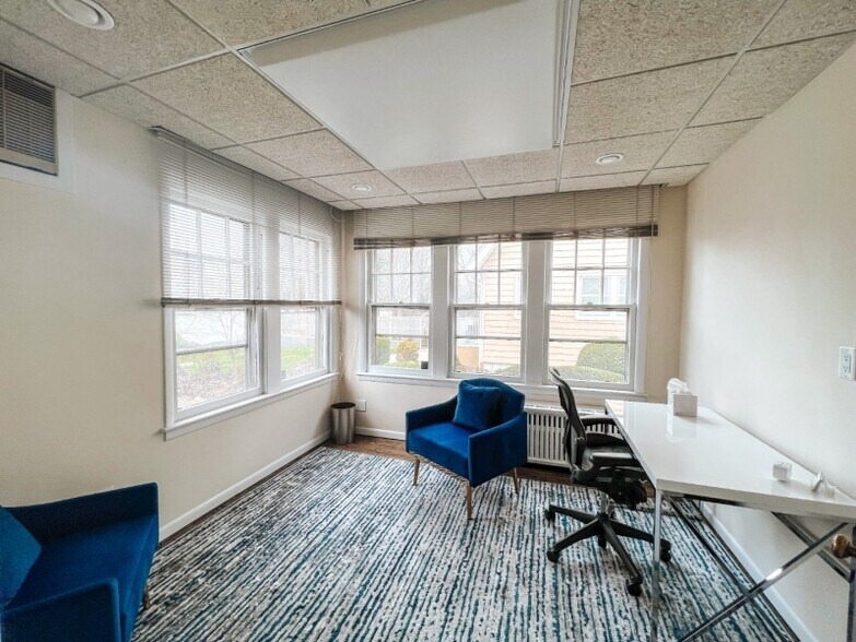 More Photos Of 136 Saint Paul St, Westfield Office Residential For Lease