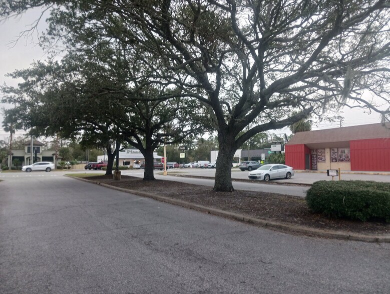 More Photos Of 3460 Cypress Mill Rd, Brunswick Restaurant For Sale