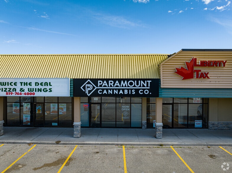 More Photos Of 763-789 Woolwich St, Guelph Freestanding For Lease