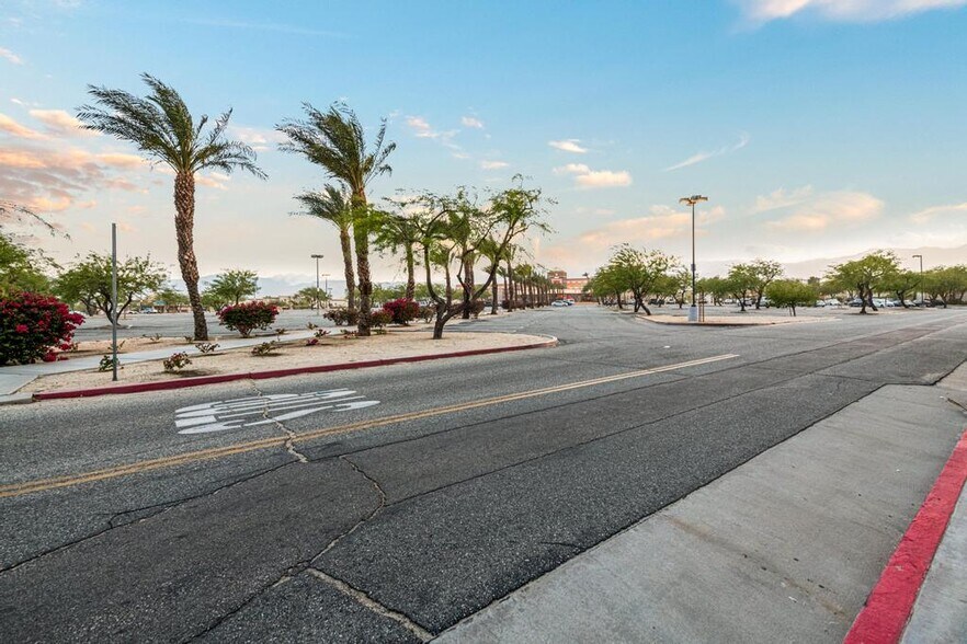 More Photos Of 72777 Dinah Shore Dr, Rancho Mirage Movie Theatre For Sale