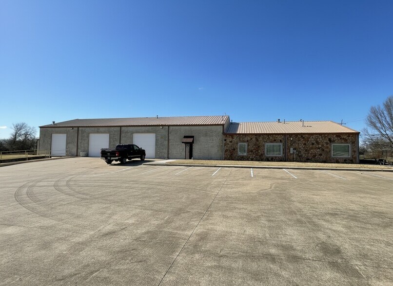 More Photos Of 1116 S 129th East Ave, Tulsa Warehouse For Sale