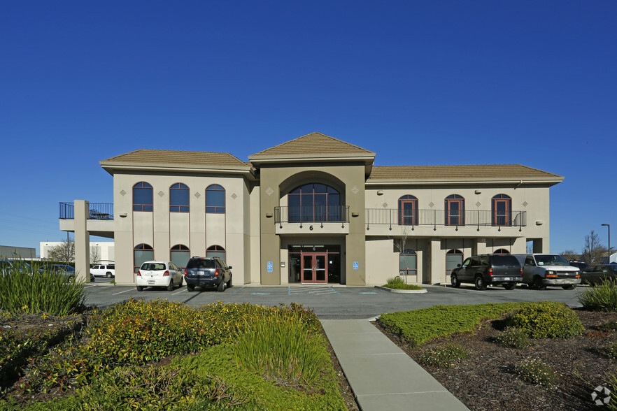 Primary Photo Of 6 Quail Run Cir, Salinas Office For Lease