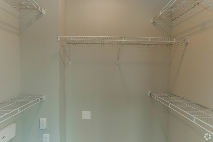 More Photos Of 14340 Wallisville Rd, Houston Apartments For Sale