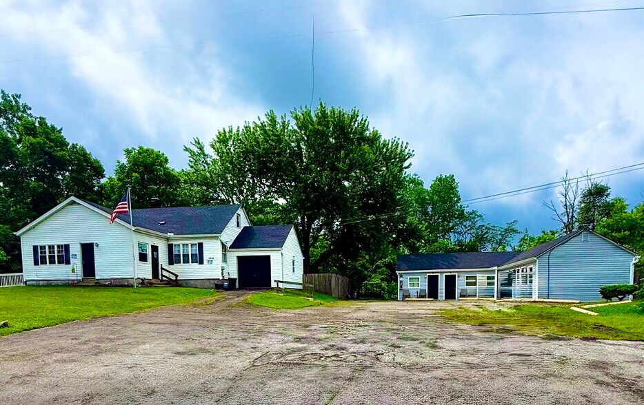 Primary Photo Of 7040 W 3rd St, Dayton Hospitality For Sale