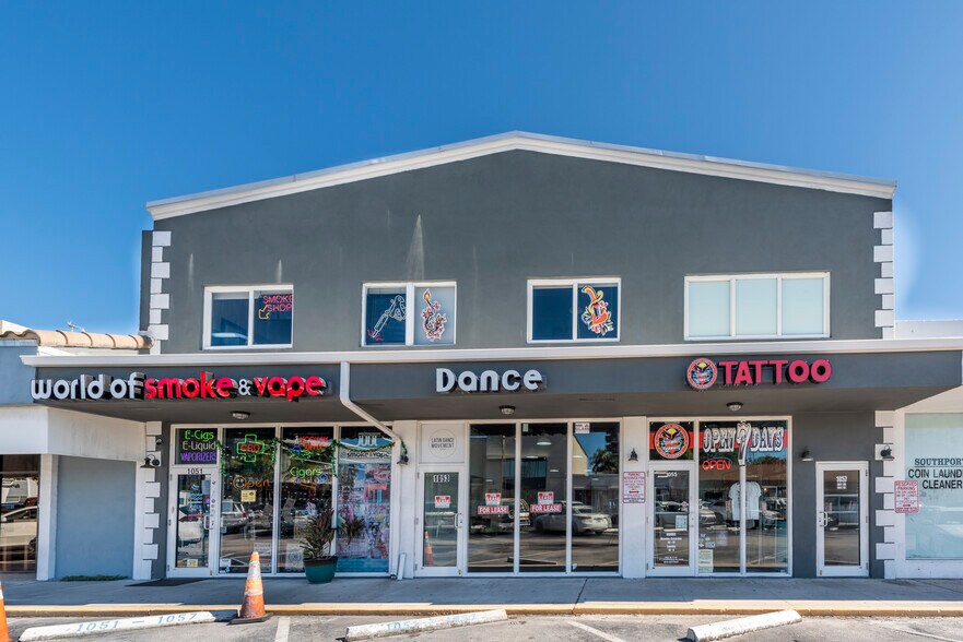 More Photos Of 1051-1057 SE 17th St, Fort Lauderdale Storefront Retail Office For Lease