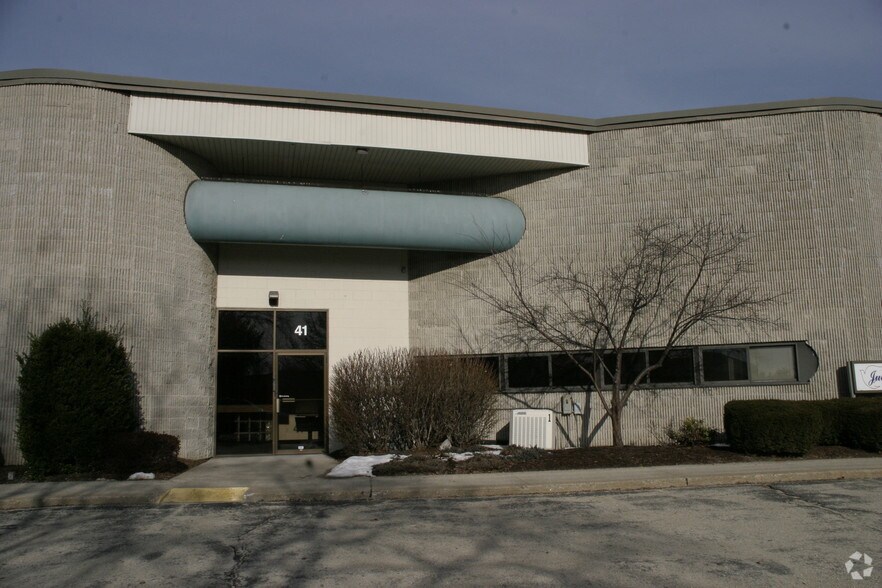 More Photos Of 25-53 Capital Dr, West Springfield Medical For Lease