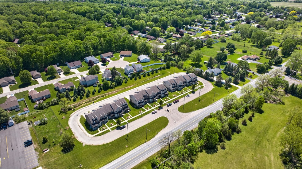 More Photos Of 9295 Cedar Creek Ct, Swartz Creek Apartments For Sale