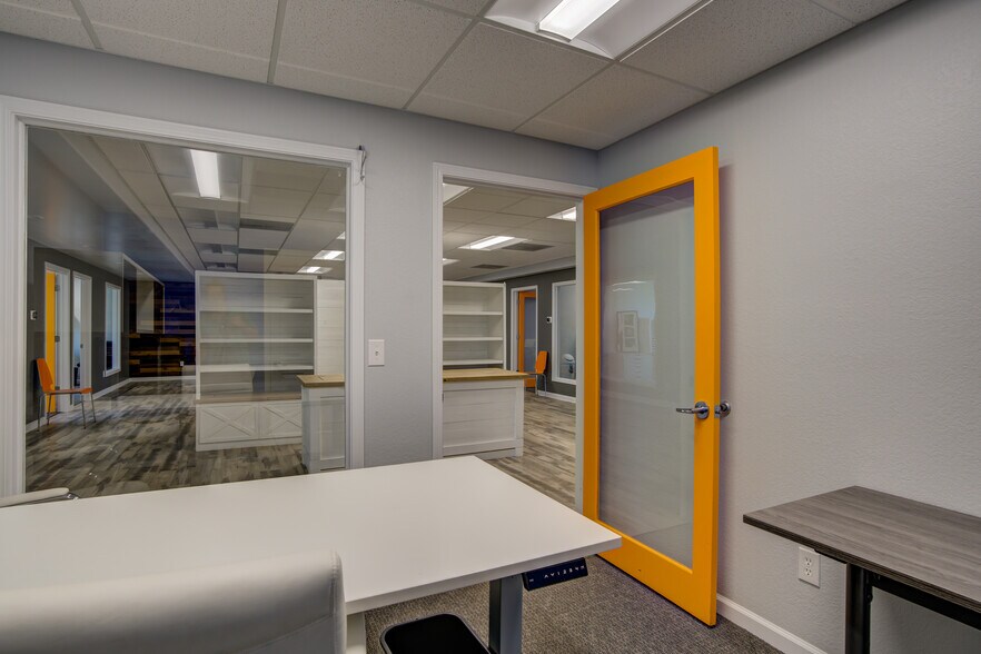 More Photos Of 2960 N Academy Blvd, Colorado Springs Office For Sale