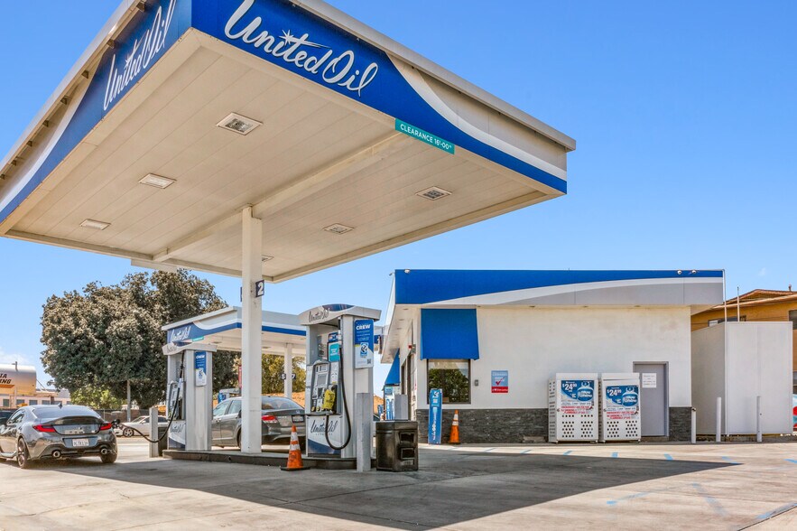 More Photos Of 600 N Garfield Ave, Alhambra Service Station For Sale