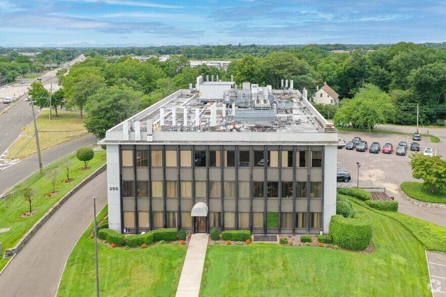 More Photos Of 350 Jericho Tpke, Jericho Office For Lease