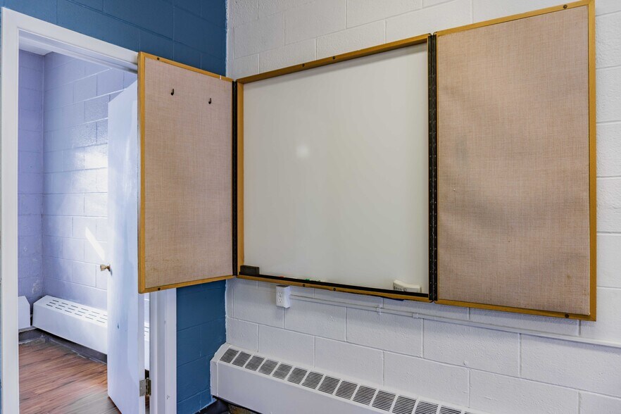 More Photos Of 223 Elm St W, Norwood Young America Storefront For Sale