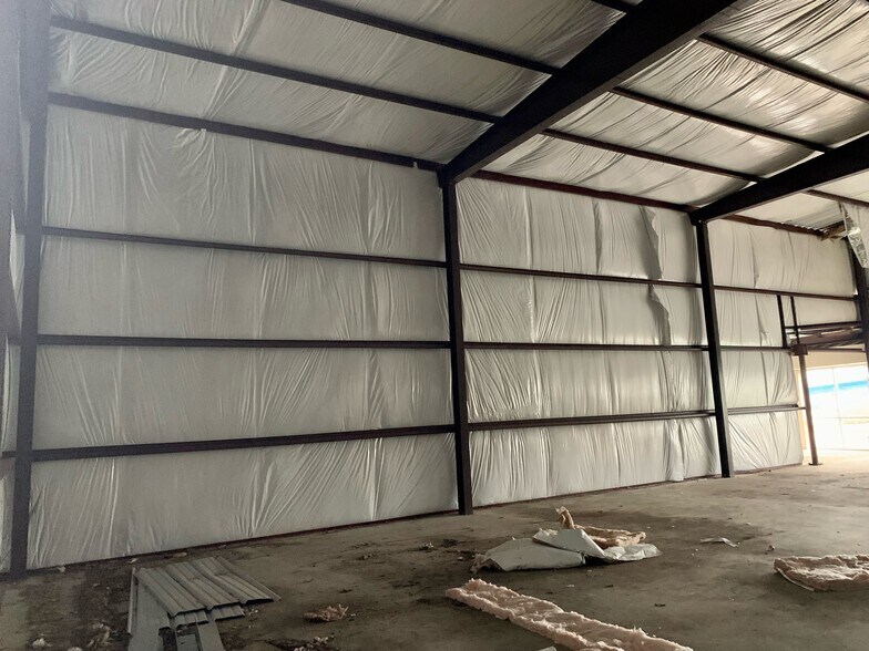 More Photos Of 6314 Jefferson Hwy, Harahan Light Distribution For Sale